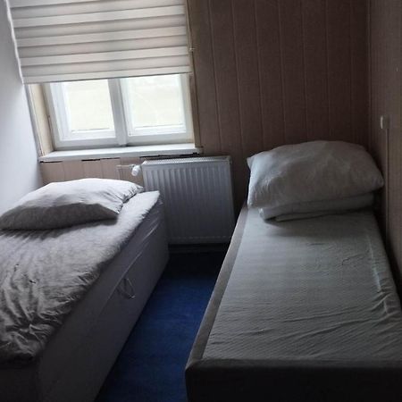 Sagittarius Hostel- Pracowniczy Lodž Exteriér fotografie